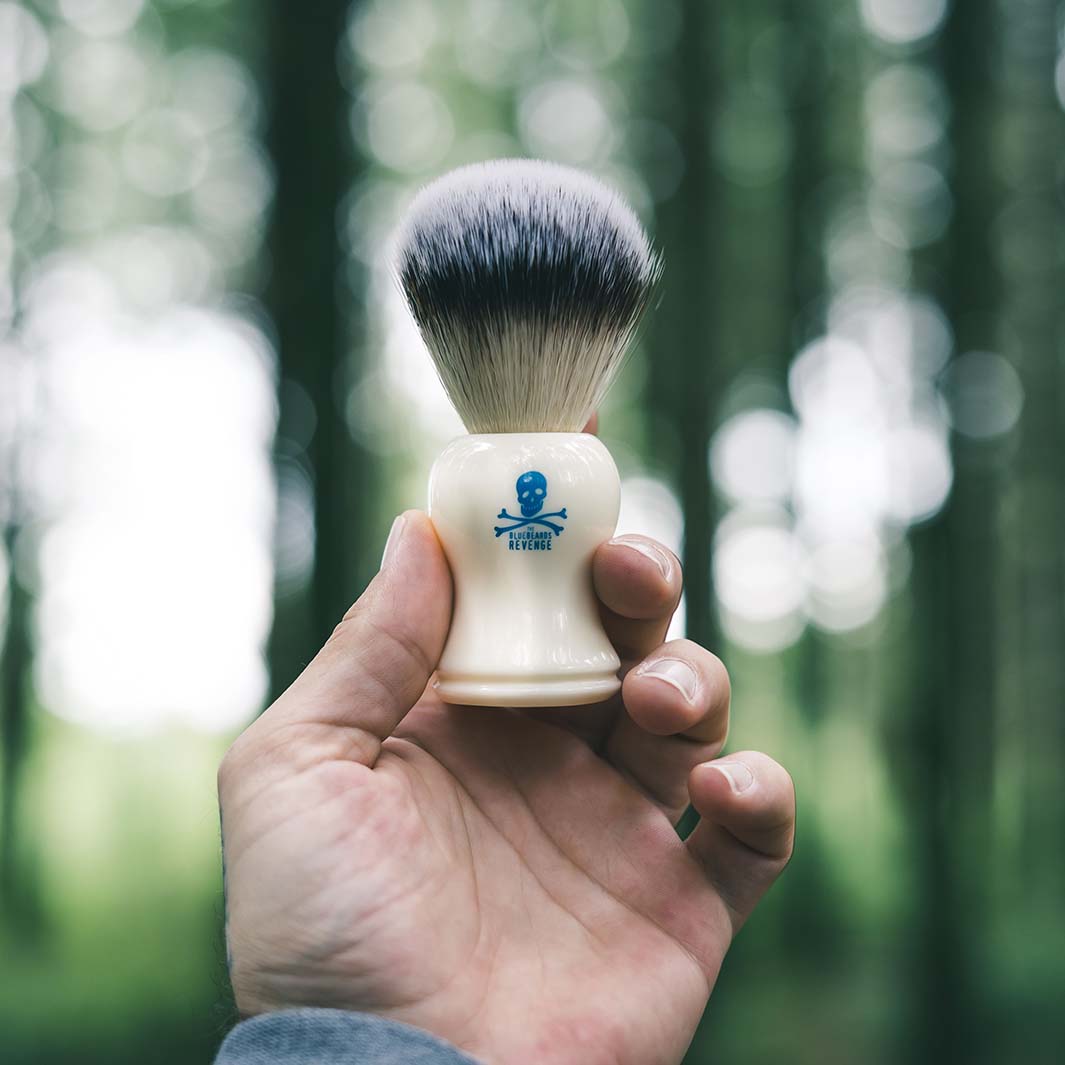 VANGUARD SYNTHETIC SHAVING BRUSH